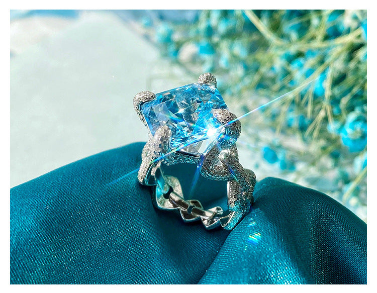 Luxurious Adjustable Blue Crystal Ring