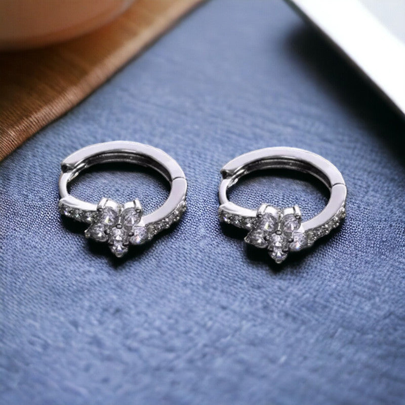 Designs & You Womens White Contemporary Half Hoop Earrings