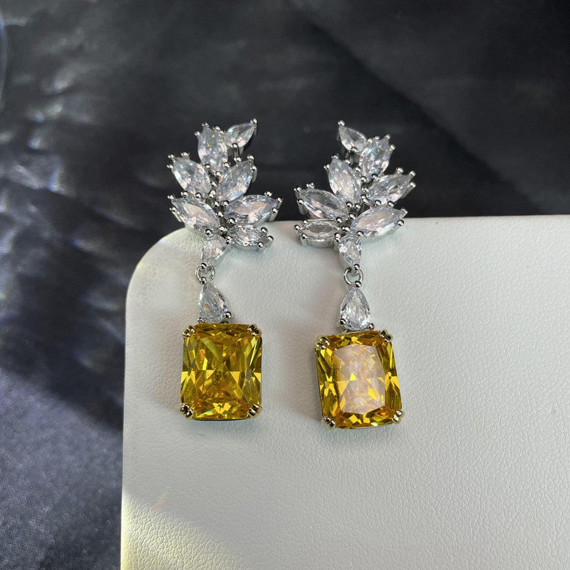 Designs & You Womens Yellow Contemporary Teardrop Earrings