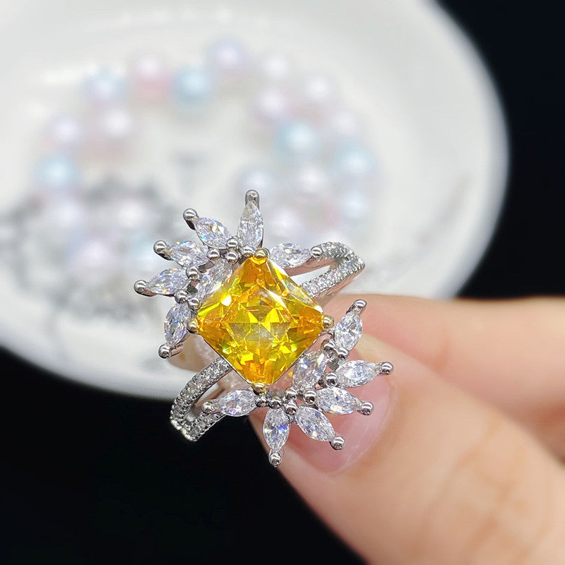 Silver Plated American Diamond Crushed Ice Cut Yellow Contemporary Finger Ring