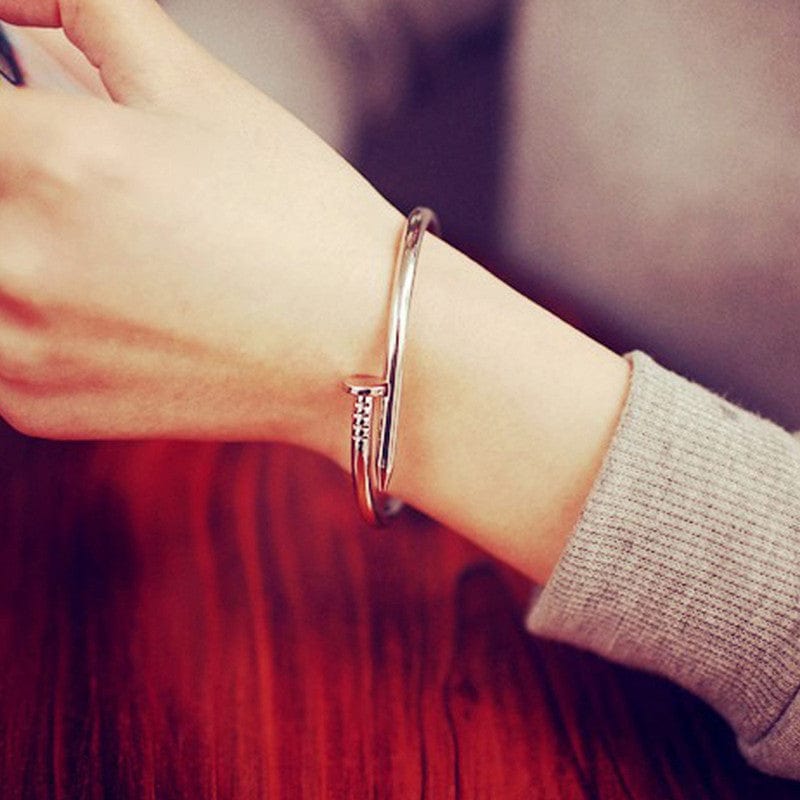 Stainless Steel Anti Tarnish Nail Bracelet