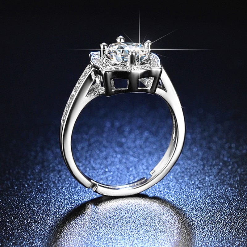 Silver Plated Crystal Studded Contemporary Anti Tarnish Solitaire Adjustable Finger Ring